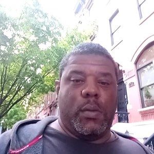 Meet your Posher, Derrick